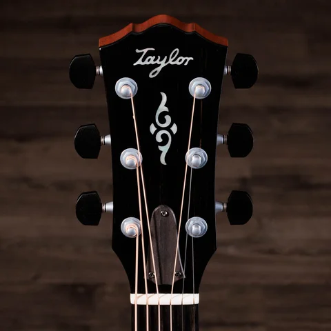 Taylor Guitars | ギターとアクセサリーを買う